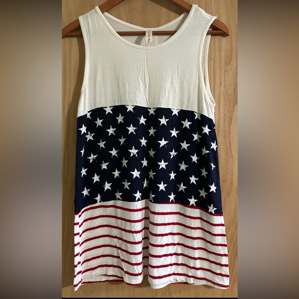 Vanilla Bay White and Blue Sleeveless Tank Top